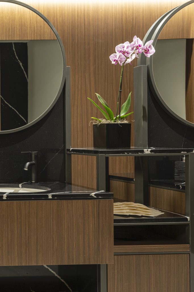 <strong>Hohe Lebensqualität mit grünem Designkonzept im Hotel Meliá Milano</strong> 3 06 Duravit reference s International Janes Magazin